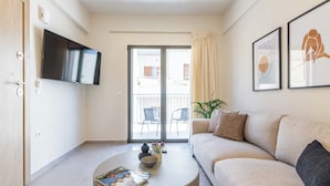 TV - Stone Haven 2nd Floor, Apartment (Limenas Chersonisou, Greece)