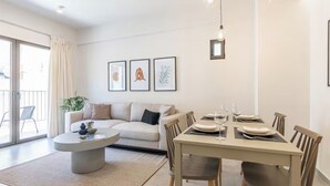TV - Stone Haven 2nd Floor, Apartment (Limenas Chersonisou, Greece)