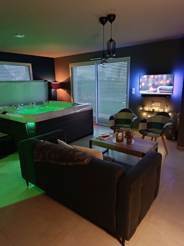 Le NaturOspa private spa gite