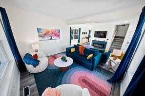 TV connectée, cheminée