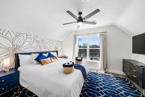 3 chambres, fer et planche à repasser, lit parapluie, Wi-Fi gratuit