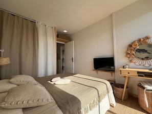 2 bedrooms, free WiFi