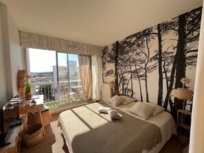 2 bedrooms, free WiFi