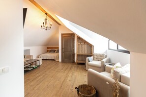4 bedrooms, WiFi, bed sheets