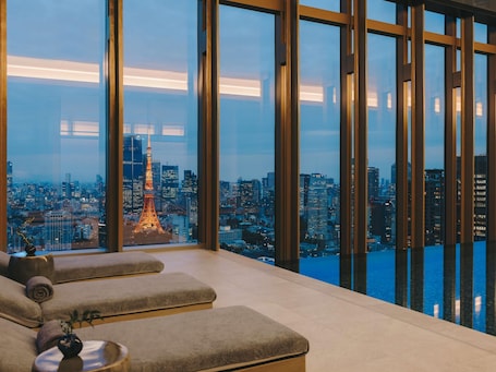Exterior. Fairmont Tokyo