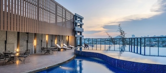 Grand Mercure Batam Centre