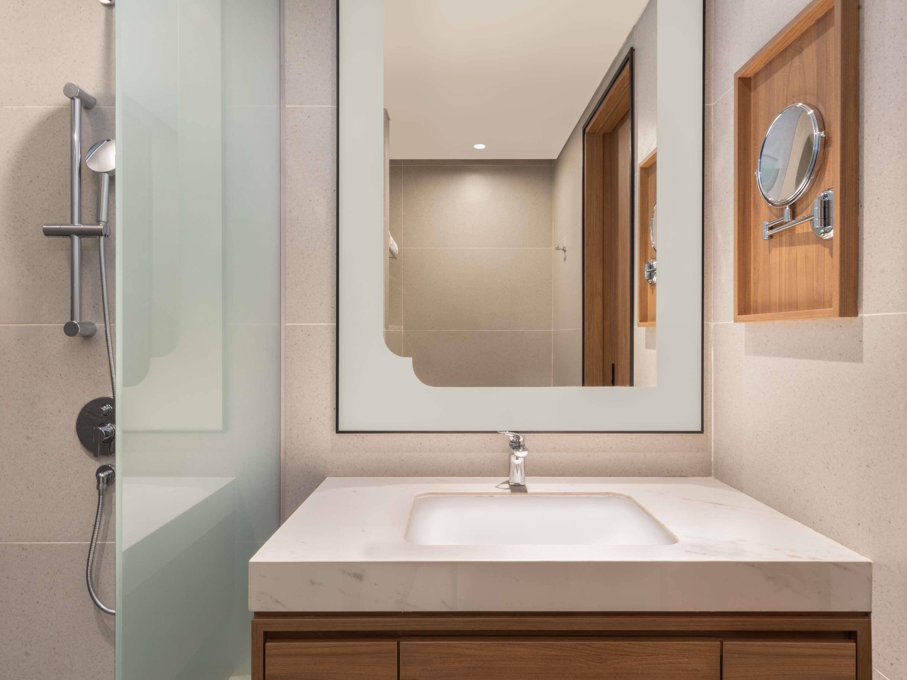 In-room safe, individually furnished, desk, laptop workspace