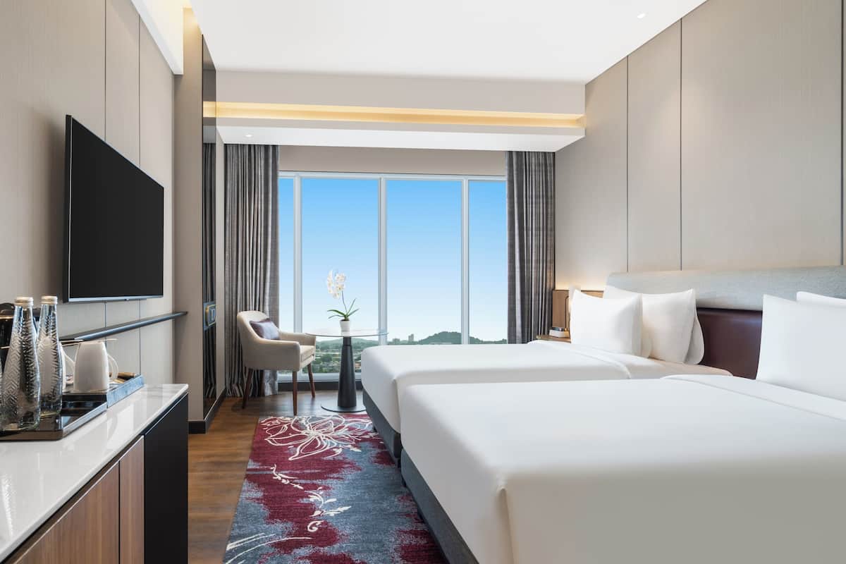 Superior Room, 2 Single Beds, City View