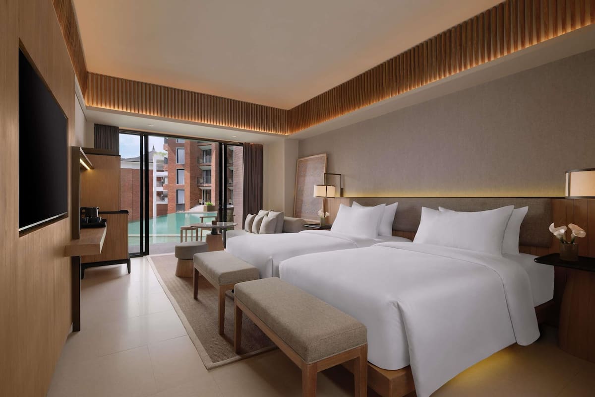 Superior room, balcony and pool view - 2 single beds | In-room safe, desk, blackout curtains, soundproofing