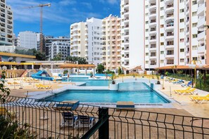 Udendørs pool