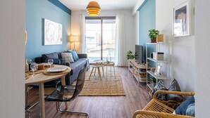 Interior entrance - Hue 1-Bedroom Apartment in Larnaca (Larnaca)