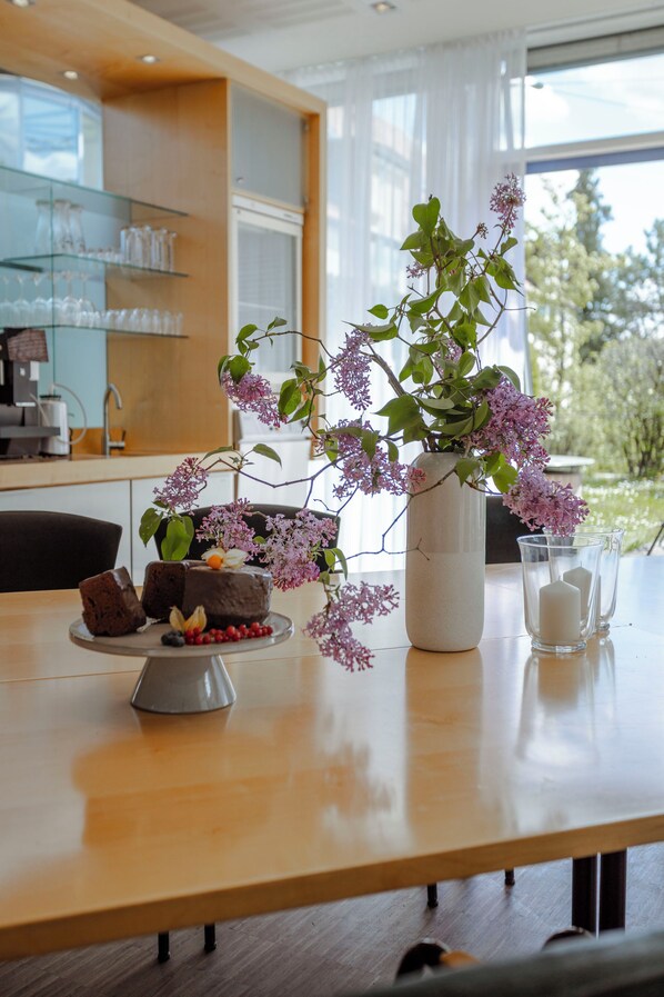 Dining - Garden pavillon at the monastery (Thierhaupten)