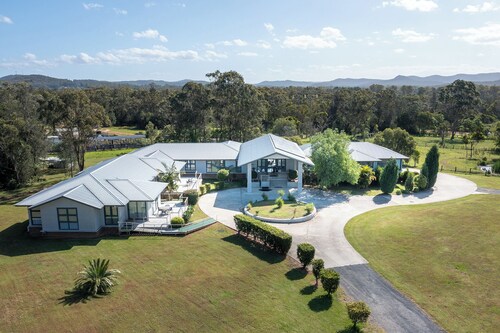 Lake Macquarie Manor