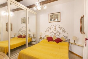 1 makuuhuone, silitysrauta/-lauta, Wi-Fi, vuodevaatteet