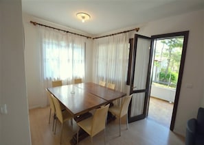 Yemek odası