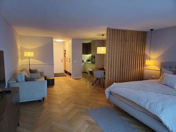 1 chambre, fer et planche à repasser, lit parapluie, Wi-Fi gratuit