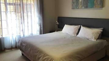 House, 2 Bedrooms, Balcony | 2 bedrooms