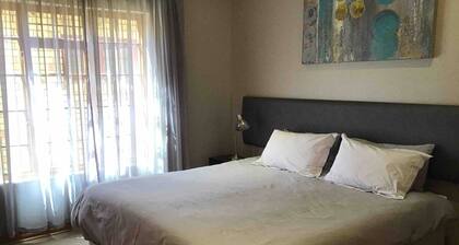 Fully Furnished Monthly Stay in Pentagon Park