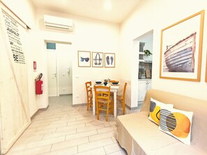 Interior - Summer House (Trapani)