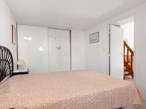 Interior - Wonderful  villa for 6 people with pool, WIFI, TV and terrace (Agde)