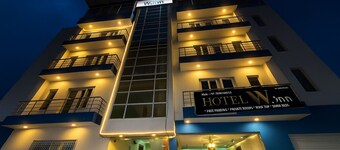 Hotel W inn