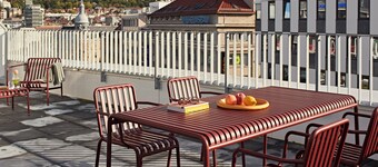 司徒加特羅特比爾廣場努瑪飯店