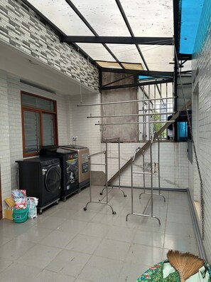 Interior - Spacious and peaceful homestay | New Room | Easy Access to Airport & Downtown (Hồ Chí Minh)