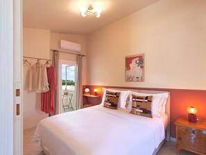 Deluxe Penthouse, Balcony, Acropolis View | 2 bedrooms, in-room safe, individually decorated, individually furnished