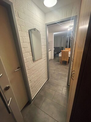 Interior - Vacation home with terrace in Bruinisse near Renesse for up to 6 people (Bruinisse)