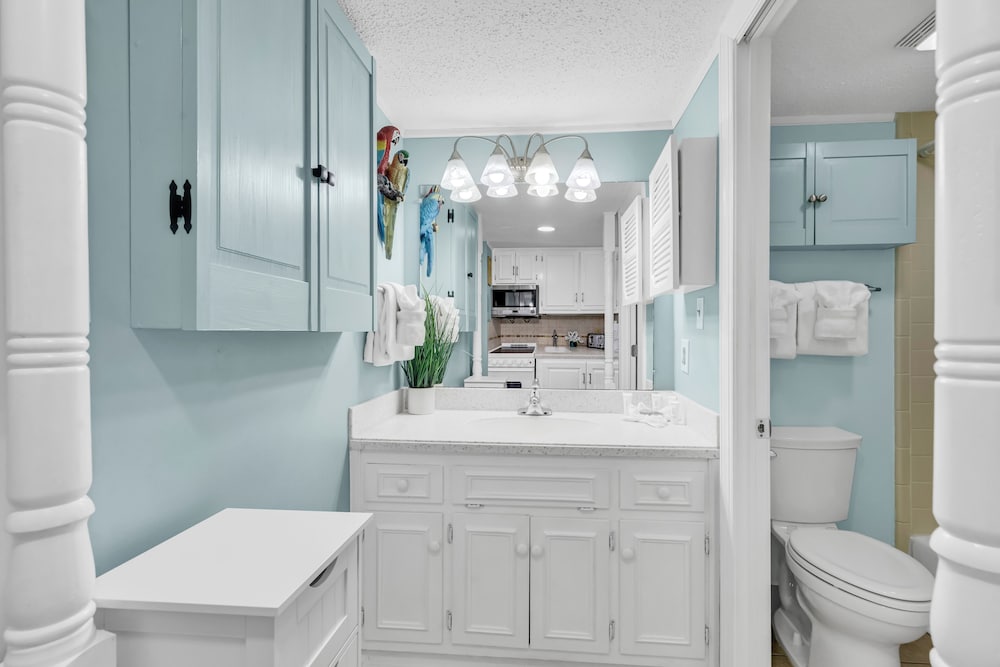 Bluewater Resort by null