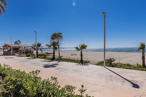 Beach - Gemeli Seafront Duplex by PS (Golem)