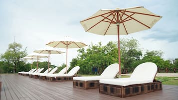 2 outdoor pools, pool umbrellas, pool loungers