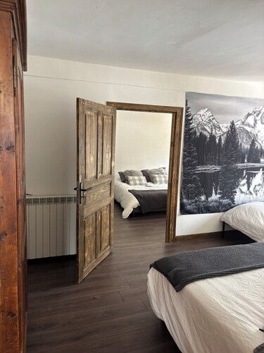 “Location avec vue imprenable sur les montagnes, pour un séjour inoubliable !”