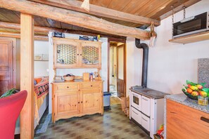 Standard Chalet, Multiple Bedrooms (Rustico Al Museo Bosco Gurin) | Interior