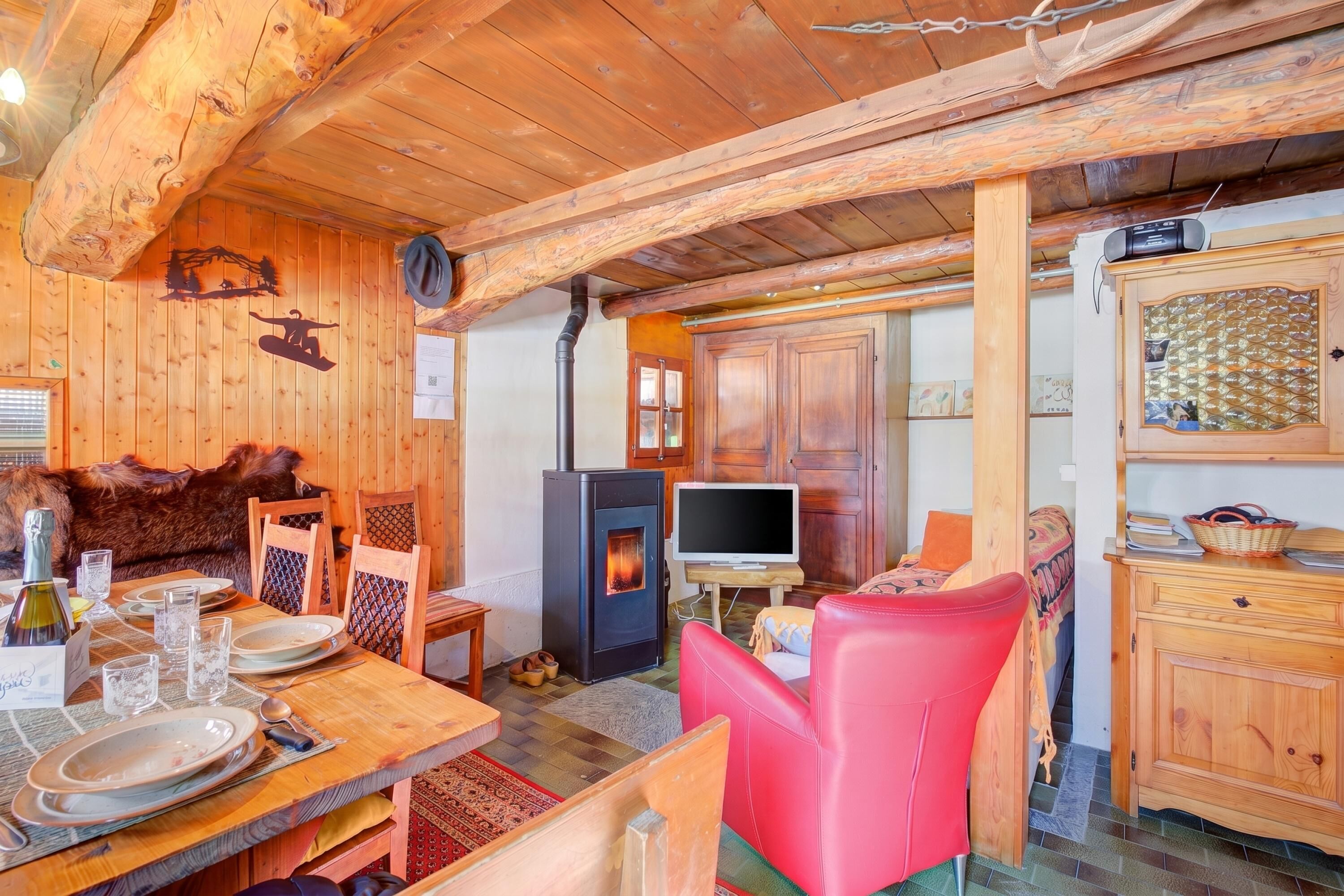 Standard Chalet, Multiple Bedrooms (Rustico Al Museo Bosco Gurin) | Interior