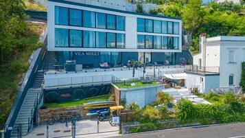 Family Studio, Microwave, Sea View (Romantični Studio ob Morju Koper) | Exterior