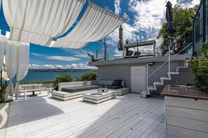 Estudio familiar, vista al mar, junto a la montaña (Romantični Studio ob Morju Koper) | Terraza o patio