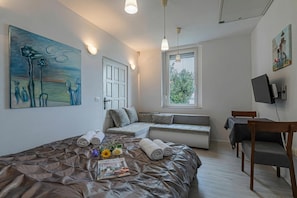 Perhestudio, mikroaaltouuni, merinäköala (Romantični Studio ob Morju Koper)