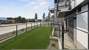 Unclassified image, 5 of 27, button - Horizon Retreat in West Kelowna (West Kelowna)