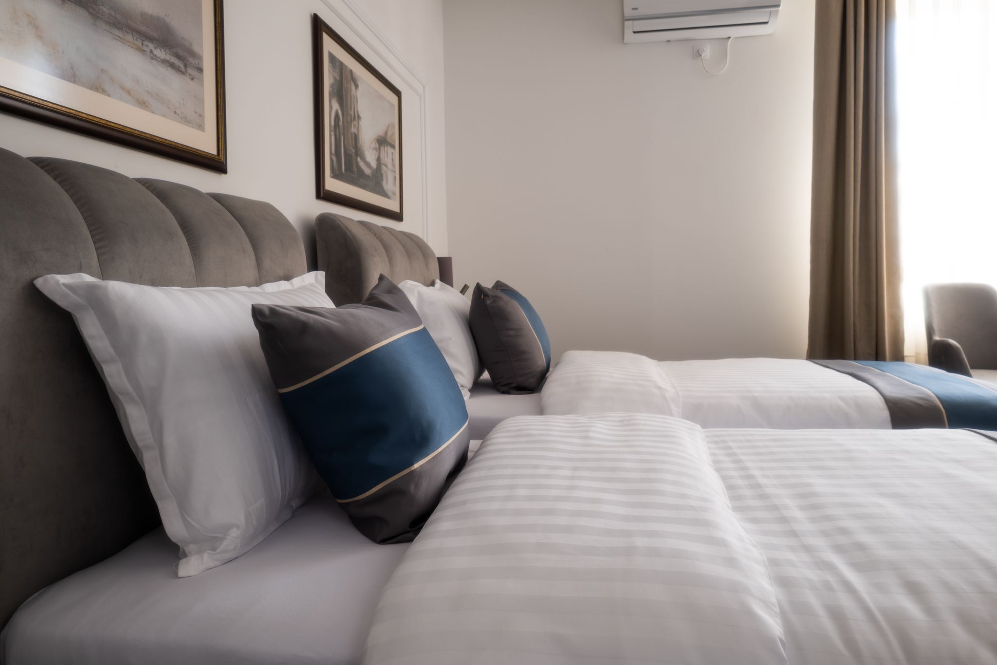 Standard Twin Room, City View | Desk, soundproofing, free WiFi, bed sheets