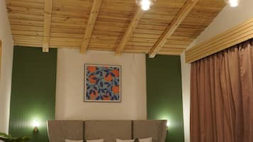 Deluxe-Apartment, Bergblick | 2 Schlafzimmer, Schreibtisch, laptopgeeigneter Arbeitsplatz