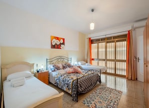 House, 4 Bedrooms, Smoking, Balcony | 5 bedrooms - Grand Villa Lapillo Sea View Estate With Terrace (Porto Cesareo)