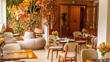Desayuno buffet incluido todos los días
