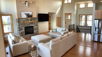 TV connectée, cheminée