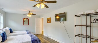 Group Getaway in Cadillac MI W/ Theater Room