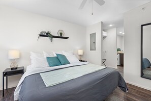 1 bedroom, iron/ironing board, WiFi, bed sheets