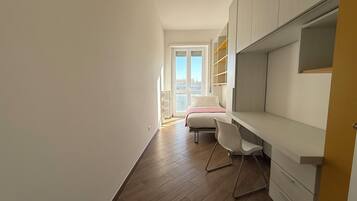 Apartment, Balcony, City View | 2 bedrooms, iron/ironing board, free WiFi