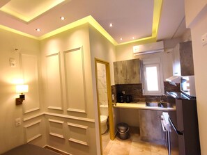 1 chambre, bureau, espace de travail pour ordinateur portable