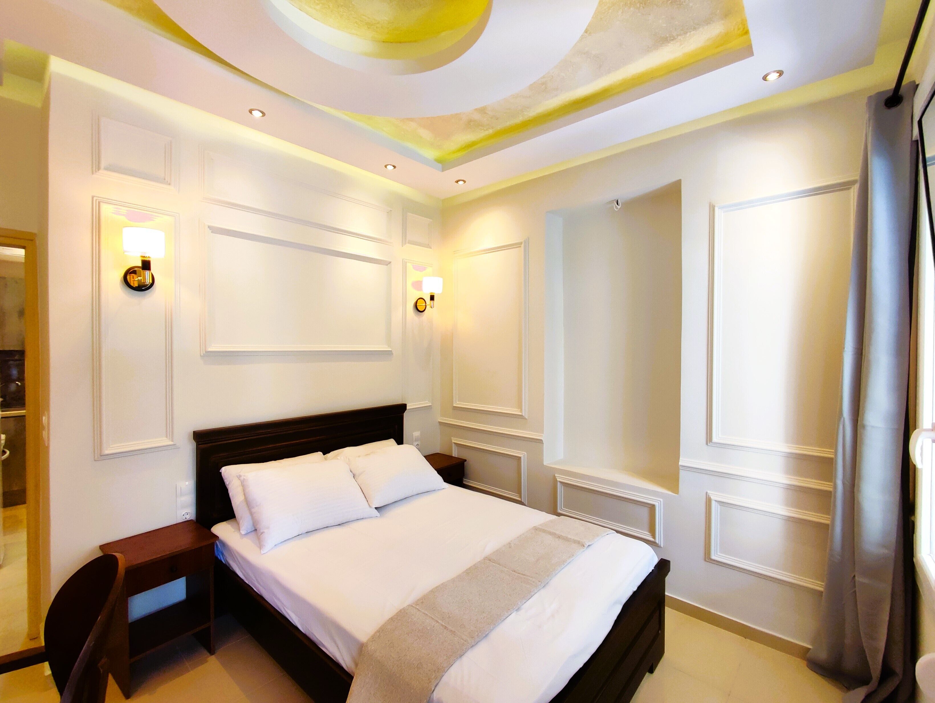 1 habitación, escritorio y espacio para trabajar con laptop 