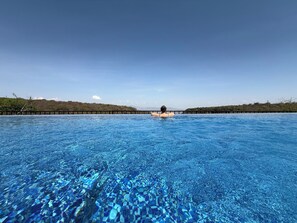 Outdoor pool - Africa Safari Manyara Escarpment (Lake Manyara National Park)